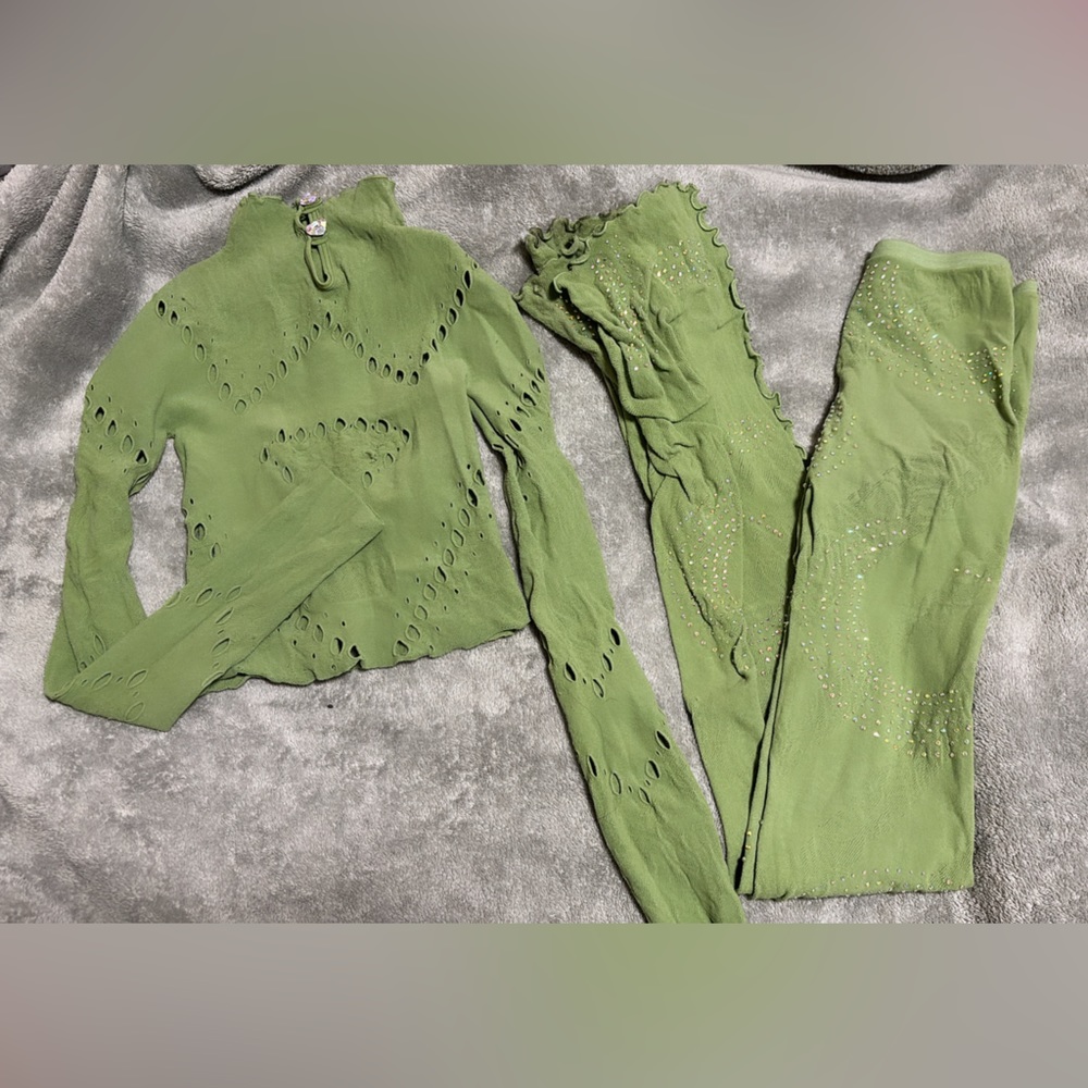 Poster Girl set Green 10/10